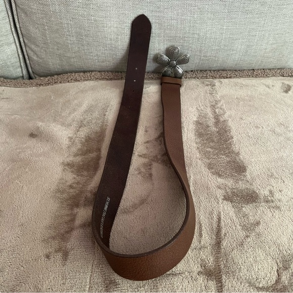 Silpada Classic Flower Silver Buckle Brown Italian Leather Belt size Large - Picture 7 of 13